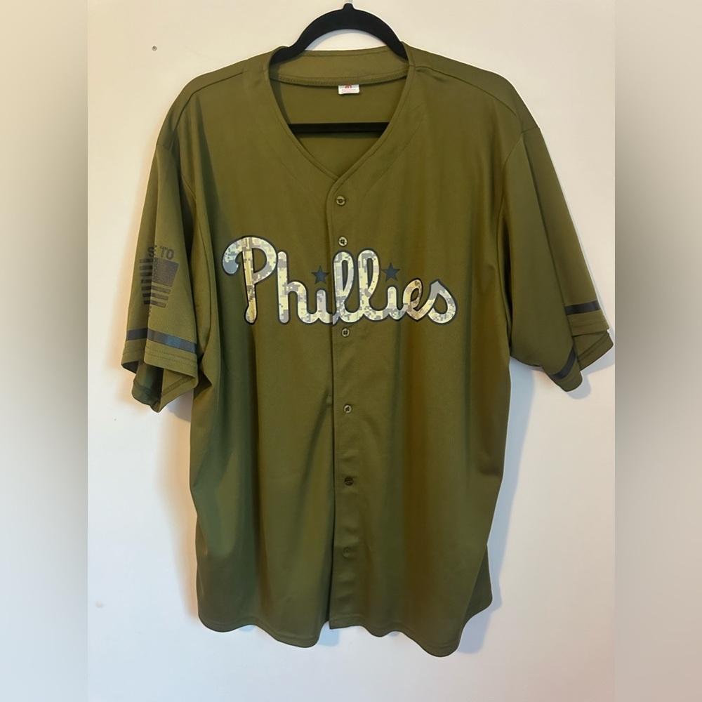 Phillies Jersey